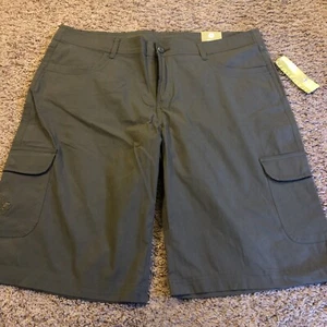 NWT Boy Scouts Cargo Shorts Womens Sz 18 Green BSA Official Uniform Pockets New - Picture 1 of 17