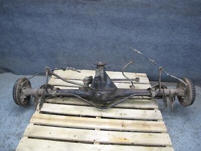 84-85 MAZDA RX7 FB GS A/T REAR AXLE DIFFERENTIAL CARRIER 3.9 RATIO W DRUM BRAKES - Изображение 1 из 4