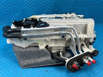 Conjunto de evaporador de aire acondicionado trasero Lexus LX570 87030-60030 2008-2015 FABRICANTE DE EQUIPOS ORIGINALES Foto 1 de 4