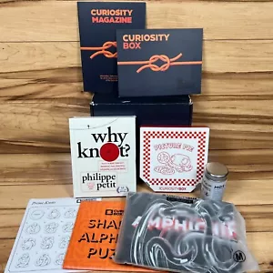 CURIOSITY BOX The Life Of The Mind by VSauce Limited Edition Shirt Size Medium - Bild 1 von 18