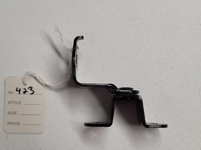 Toyota Supra MK3 Hinge Sub-Assy, Rear Seat Back - Изображение 1 из 2