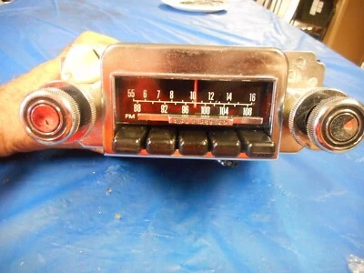 Ford Torino Fairlane 1968 1969 original reacondicionado calidad de programa de radio AM-FM Foto 1 de 4