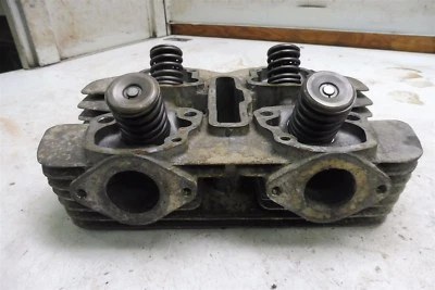 1970 Honda CL350 Scrambler HM677B. Engine cylinder head - Изображение 1 из 4