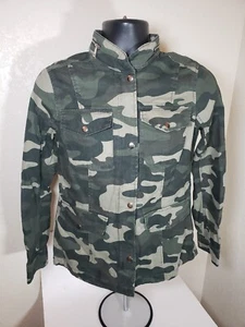 Love Tree Woman's Green Camouflage Band Collar Jacket Full Zip Button Size Small - Picture 1 of 5