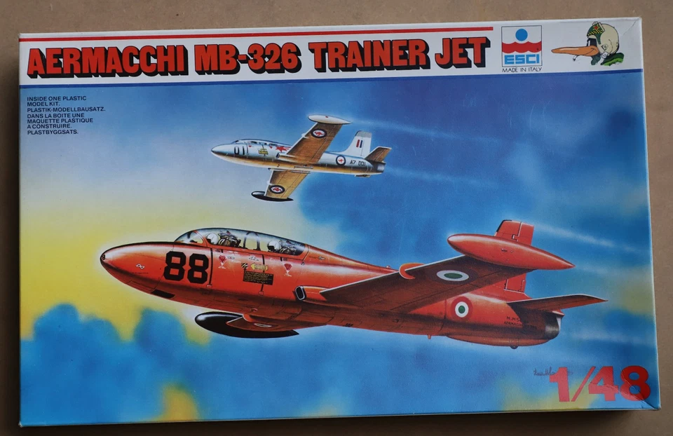 ESCI Aermacchi MB-326 Jet addestramento, scala 1:48, kit 4063 anno 1982 - Immagine 1 di 2