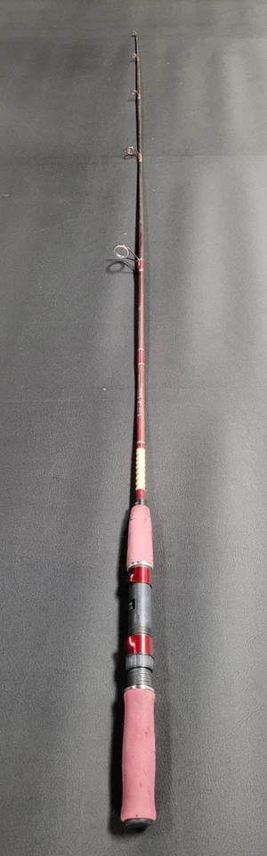 Berkley Cherrywood Graphite, CRC21-5'6" Light Action 1 Piece Spinning Rod, VG - Image 1 of 4