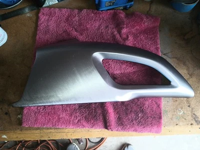 Radiador Ducati Diavel 2012 cubierta lateral izquierda  Foto 1 de 4