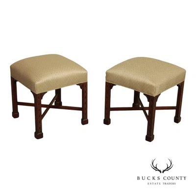 Par de taburetes chinos estilo Chippendale Foto 1 de 4