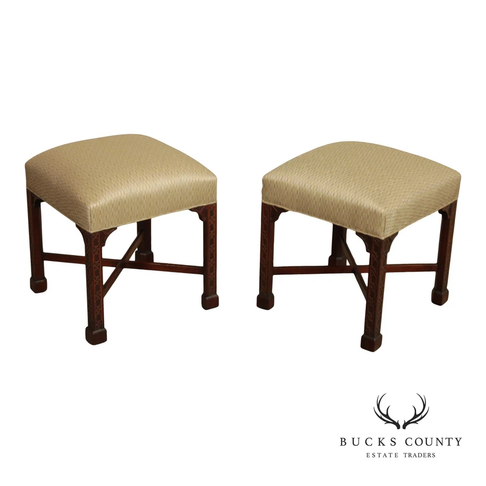 Par de taburetes chinos estilo Chippendale Foto 1 de 4