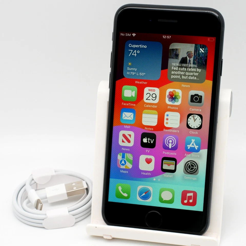 Apple iPhone SE 3rd Gen 2022 64GB Unlocked AT&T Verizon T-Mobile A2595 -Open Box - Image 1 of 4