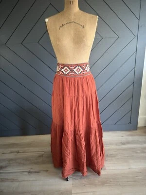 Maxi Falda Anthropologie en Niveles Talla M Naranja Óxido Cuentas Bordada Western  Foto 1 de 4