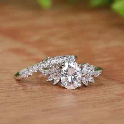 Juego de anillos de boda enchapados en oro blanco de 18 k ovalados y marquesa gruesos de 2,50 quilates Foto 1 de 4