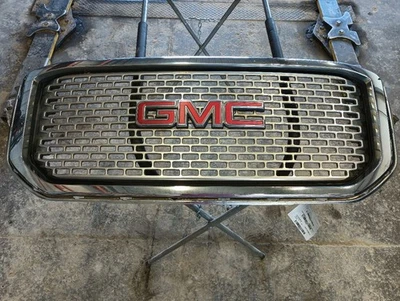 Denali Grille Chrome Front Grill from 2016 GMC Yukon XL 1500 12283720 - Image 1 of 4