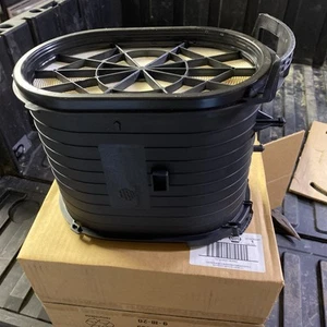 NAPA 2731 Air Filter for XA5535 WAF1646 VA5535 VA174 SA9516 ro - Picture 1 of 2