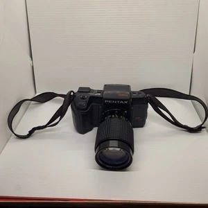 Pentax SFXn 35mm Film SLR Camera w/SMC F 35-135 mm f3.5-4.5 35mm Vintage Retro - Picture 1 of 17