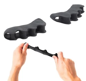 2x Black Toe Separators/Correct/Straightener for Toe - Help overlapping toes - Picture 1 of 4