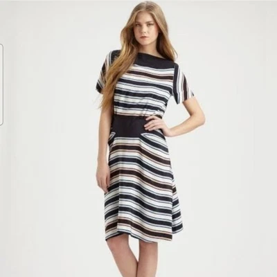 Платье MARC JACOBS 100% шелк белое/темно-синее размер 6 - Изображение 1 из 4