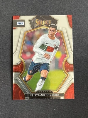 Cristiano Ronaldo 2022-23 Panini Select FIFA Mezzanine #165 - Image 1 of 2