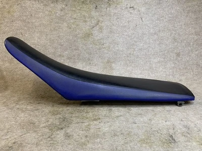 Yamaha YZ250F 2003 2004 YZ450F ASIENTO FABRICANTE DE EQUIPOS ORIGINALES BANDEJA DE ESPUMA 5TA-24710-00-00 ¡Bueno! Foto 1 de 4