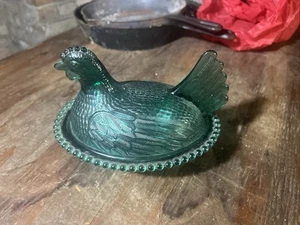 Vntg Iridescent Blue Hen On Nest.Indiana Glass. Candy Dish. - Picture 1 of 7