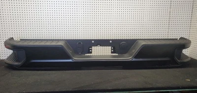 (SOLO RECOGIDA LOCAL) Parachoques trasero pintado para camioneta Silverado 2500 20-23 1659534 Foto 1 de 4