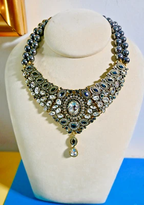 NUEVO EN CAJA $300 HEIDI DAUS Vale la pena esperar Collar Gota Cristal Hematita Perla Gris  Foto 1 de 4