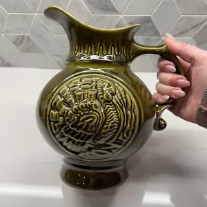 Vintage McCoy Pottery Pitcher 1968 USA Avocado Green Turkey Design - Picture 1 of 3