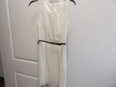 Elle ladies dress, white with tiny black squares, size 2. - Image 1 of 4