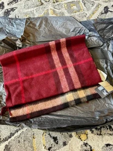 NWT BURBERRY Check Cashmere Scarf - Claret, 168 x 30 cm, Genuine MSRP $590 - Picture 1 of 4