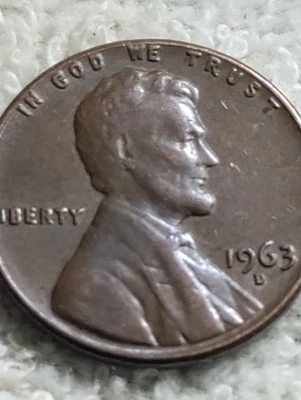 1963D Lincoln Memorial Penny(Gilding Metal)Brass-with errors - Image 1 of 4