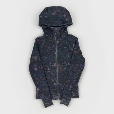 Sudadera con capucha de buceo para mujer Lululemon Frozen Flourish multi negra talla 2 Foto 1 de 4