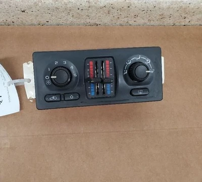 2003-2004 Chevy Silverado Avalanche 1500 Manual AC Heater Climate Control CJ3 - Image 1 of 4