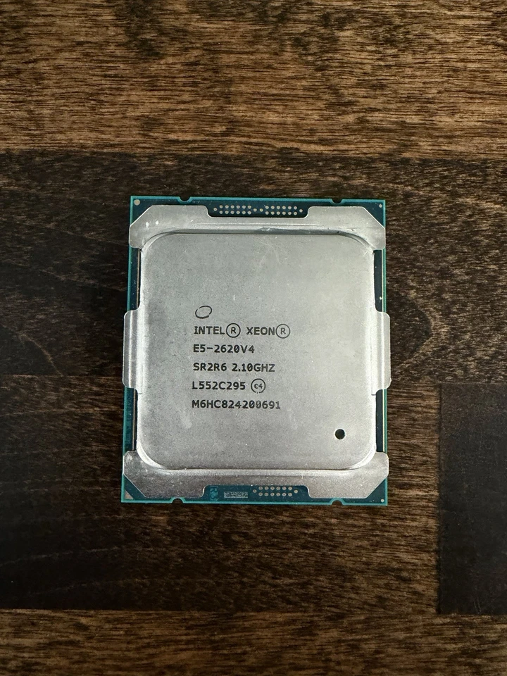 Intel Xeon CPU E5-2620 V4 2.10GHz 20MB Cache 8 Core LGA2011-3 Processor SR2R6 - Image 1 of 1