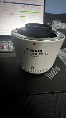 Canon Extender EF 2x Teleconverter Lens White - Image 1 of 2
