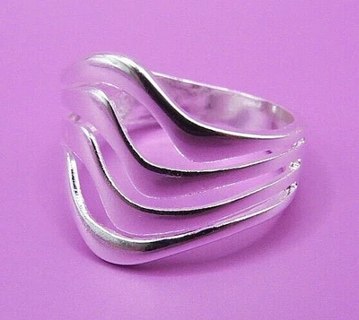 schöner Ring mit Wellenmuster, Sterlingsilber 925, Gr.59, Schuck, Ehering, Silbe - Bild 1 von 3