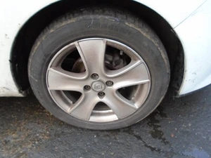 14 RENAULT CLIO MK4 1.1 5DR OFFSIDE FRONT BRAKE CALIPER 12-19 BREAKING CAR - Picture 1 of 3