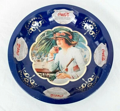 Bandeja Frutera Coca Cola Gibson Niña Mujer Redonda Azul Metal Cuenco 10 pulgadas Diámetro 1.5  Foto 1 de 4