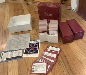 Vintage TRIVIAL PURSUIT 1983 Baby Boomer Edition 1,000 Cards Classic Game - Picture 1 of 11
