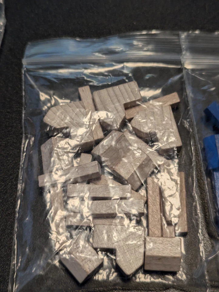 COLONOS de PIEZAS CATÁN 100% COMPLETO Juego de Ciudades Blancas Asentamientos Rds 2003 Foto 1 de 1