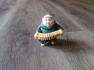 COLLECTIBLE DEPT 56 MERRY MAKERS MONK WITH INSTRUMENT FIGURE - Picture 1 of 3