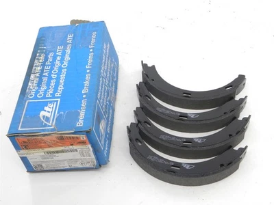 Juego de zapatas de freno de estacionamiento de emergencia traseras ATE para 01-07 Mercedes C320 C350 W203 Foto 1 de 4