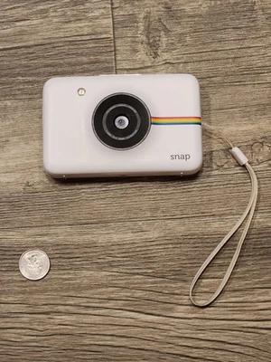 Polaroid Snap 10.0MP Digital Camera - White TESTED & WORKS - Image 1 of 4