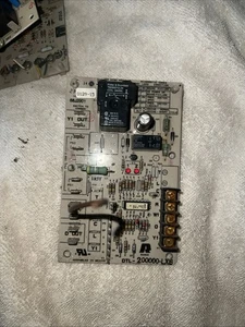 OEM LENNOX 68J2901 DEFROST CONTROL BOARD HVAC DTL-200000-LXB - Picture 1 of 5