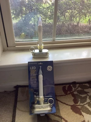 2 GE - LED “Flickering” Window Candle - Dusk/Dawn Sensor 1 New, 1 Used - Image 1 of 4