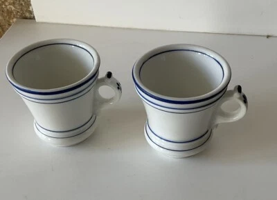 2 anciennes tasses brulot Collection Déco Café Blanc Bordure Bleue - Photo 1/4