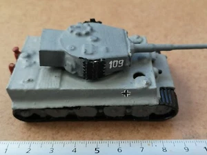 1 x PANZER WW2 //MAQUETTE MONTEE PEINTE 1/72 KIT BUILT PAINTED G11 - Imagen 1 de 2