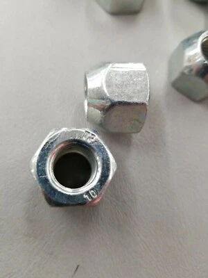 Tuercas cromadas OEM Arctic Cat ATV (juego de 20) m12x1.5 clase 10.9 Foto 1 de 2