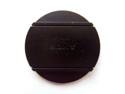 Sony 72mm Front Lens Cap - Image 1 of 2
