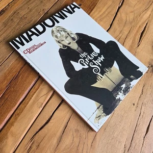 MADONNA - The Girlie Show Vintage Hardback Book with CD w/ 3 live tracks - 1994 - Picture 1 of 15