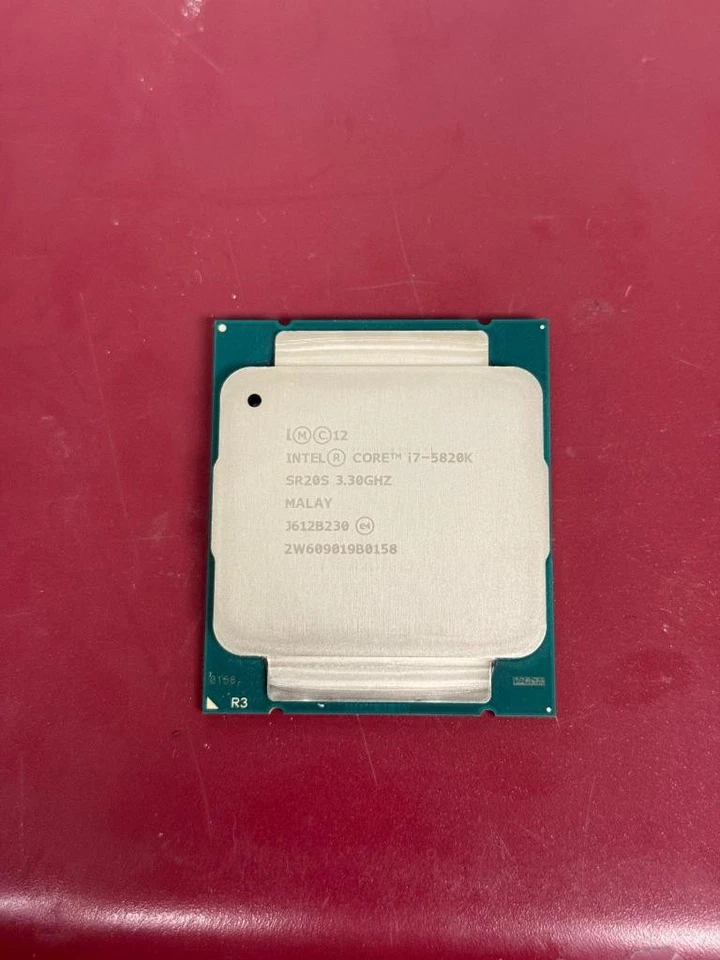 CPU Intel Core i7-5820K 3,30 GHz 6 núcleos 15 MB LGA 2011 SR20S Foto 1 de 1